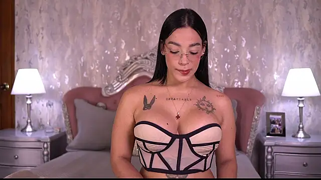 AngelineConnor online show from 06.26.26