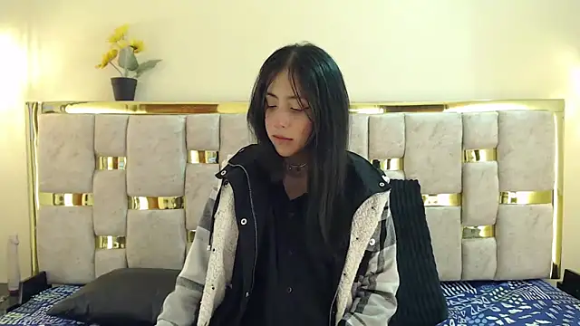 Snapshot of ling_ling24 chatting on 02.18.25 ling ling24 online show from 02.18.25