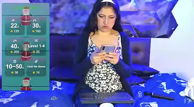 dakota guirl online show from 12.18.24