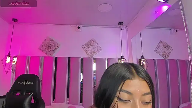 Snapshot of valery_ws_ chatting on 10.09.25 valery ws online show from 10.09.25