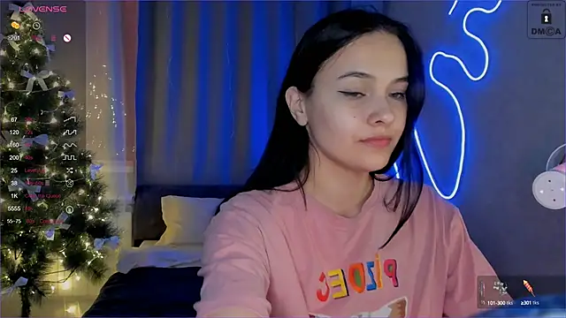 Snapshot of _Sweetie_ chatting on 01.09.25 Sweetie online show from 01.09.25