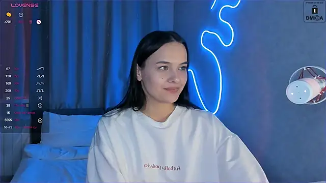 Snapshot of _Sweetie_ chatting on 01.29.25 Sweetie online show from 01.29.25