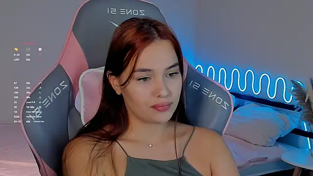 Snapshot of _Sweetie_ chatting on 09.09.25 Sweetie online show from 09.09.25