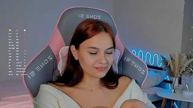 Snapshot of _Sweetie_ chatting on 09.10.25 Sweetie online show from 09.10.25