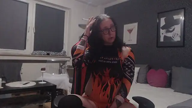 Snapshot of EiskalterEngel74 chatting on 02.15.25 EiskalterEngel74 online show from 02.15.25