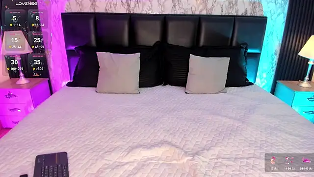 SpicyAmelia online show from 11.11.25