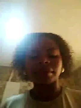 Snapshot of Lizeth_rey1 chatting on 02.10.25 Lizeth rey1 online show from 02.10.25