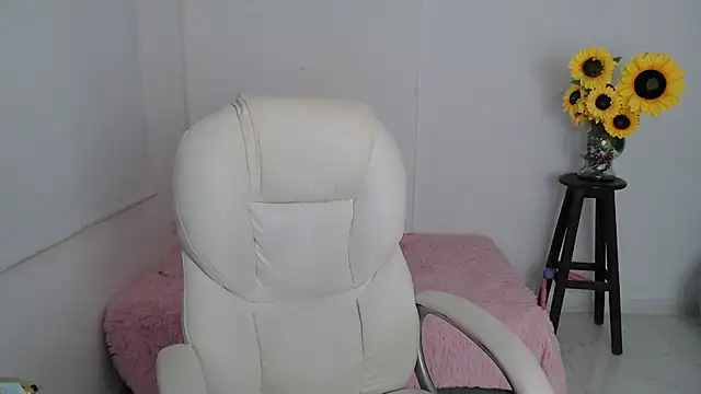 Ghada milf online show from 11.25.25