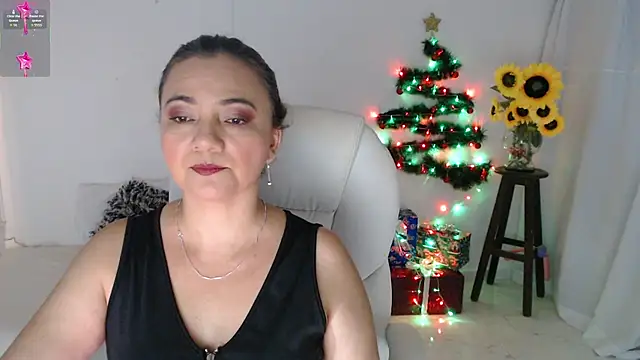 Ghada milf online show from 12.15.25