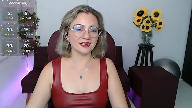 Ghada milf online show from 04.24.26