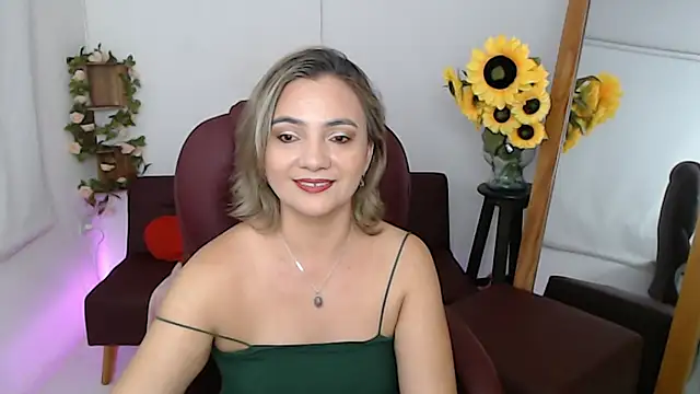 Ghada milf online show from 07.06.26