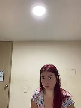 MiaLujan  online show from 01.04.25