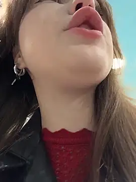 Peachy Dream online show from 12.15.25