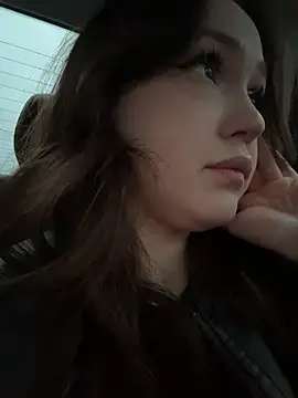 Peachy Dream online show from 04.30.26