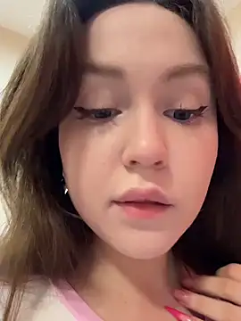 Peachy Dream online show from 06.14.26