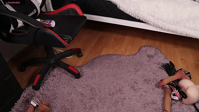 Snapshot of Queen_Sport chatting on 03.17.25 Queen Sport online show from 03.17.25