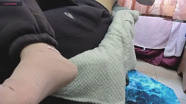 Snapshot of Queen_Sport chatting on 11.10.25 Queen Sport online show from 11.10.25