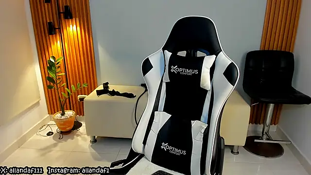 dafboy1 online show from 02.23.25