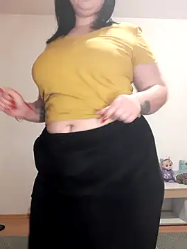 Snapshot of AdelinaJude chatting on 03.23.25 AdelinaJude online show from 03.23.25