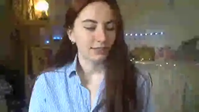 Snapshot of Ember_sweet chatting on 03.26.26 Ember sweet online show from 03.26.26