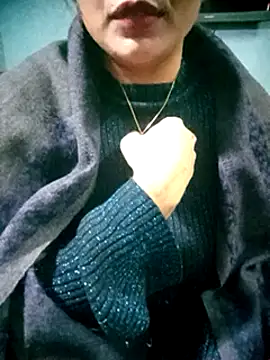 Snapshot of Afsana_Mim chatting on 01.21.25 Afsana Mim online show from 01.21.25