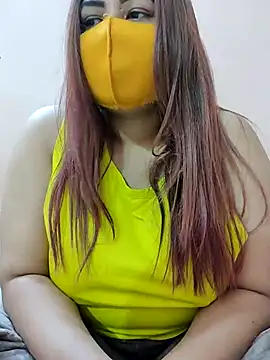 Snapshot of Ruchikalive chatting on 02.13.25 Ruchikalive online show from 02.13.25