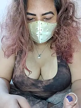 Snapshot of Ruchikalive chatting on 02.16.25 Ruchikalive online show from 02.16.25