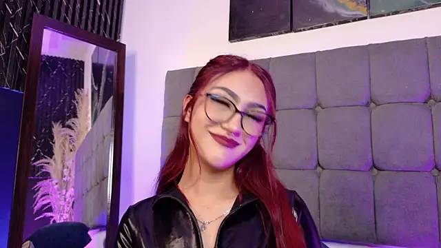 miluv19 online show from 11.23.25