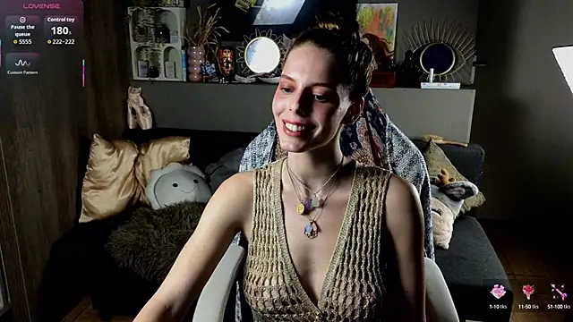 AyreenMoore online show from 09.23.25