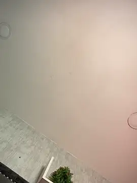 Snapshot of ailynBlaze chatting on 02.26.25 ailynBlaze online show from 02.26.25