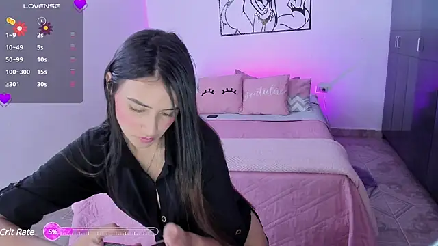 Snapshot of Tinylottie chatting on 01.18.25 Tinylottie online show from 01.18.25