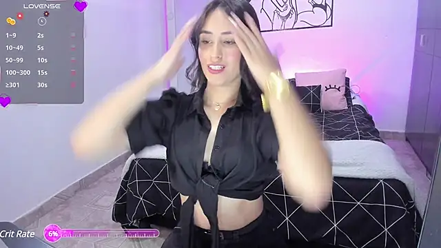 Snapshot of Tinylottie chatting on 02.15.25 Tinylottie online show from 02.15.25