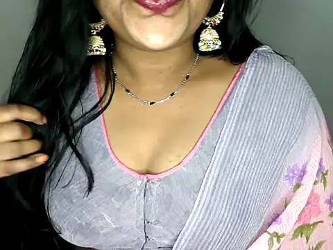 shila20 online show from 10.31.25