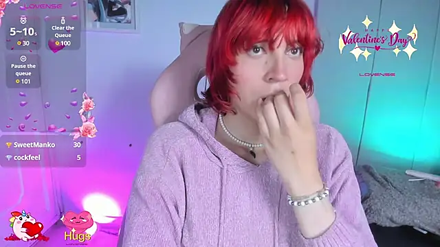 Snapshot of -kisa_ chatting on 02.08.25 -kisa online show from 02.08.25