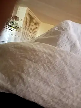 Snapshot of rocha2608 chatting on 11.02.25 rocha2608 online show from 11.02.25