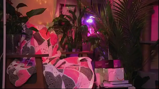 Snapshot of Arianna_Richi chatting on 02.14.26 Arianna Richi online show from 02.14.26