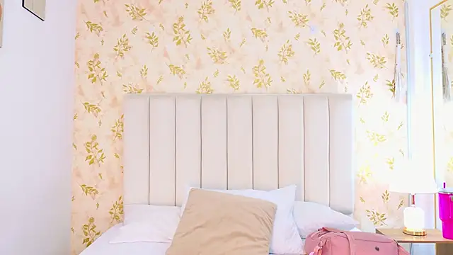 Mia-Monroe online show from 03.10.26