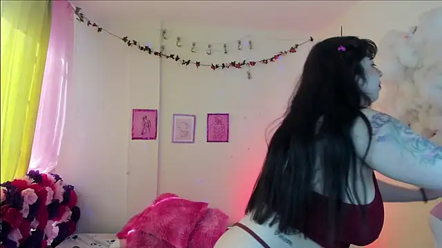 Snapshot of Jennie_Boobs_ chatting on 12.06.24 Jennie Boobs online show from 12.06.24