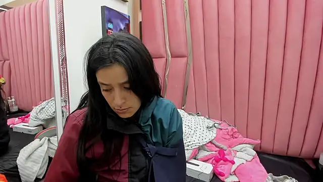 Snapshot of Sarah_Hornny chatting on 02.05.26 Sarah Hornny online show from 02.05.26