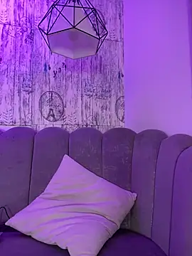 AbyThompson online show from 10.25.25