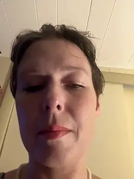 KatieBARBiE98 online show from 08.05.26