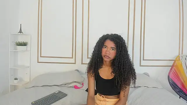 ashley lemus online show from 02.27.25