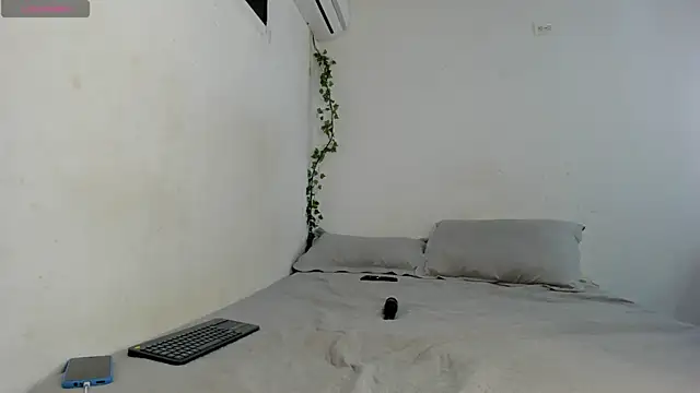 ashley lemus online show from 05.06.26