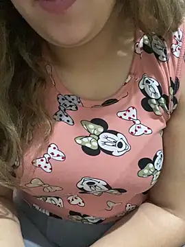 Snapshot of yassminsexy22 chatting on 02.04.26 yassminsexy22 online show from 02.04.26