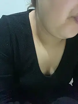 Snapshot of yassminsexy22 chatting on 02.27.26 yassminsexy22 online show from 02.27.26