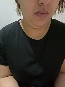 Snapshot of yassminsexy22 chatting on 03.06.26 yassminsexy22 online show from 03.06.26