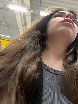 Snapshot of pantyless chatting on 03.07.26 pantyless online show from 03.07.26