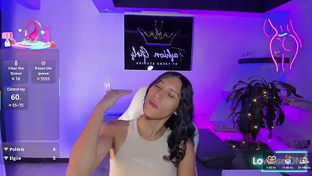 Snapshot of CamilaHarperr_ chatting on 02.07.25 CamilaHarperr online show from 02.07.25