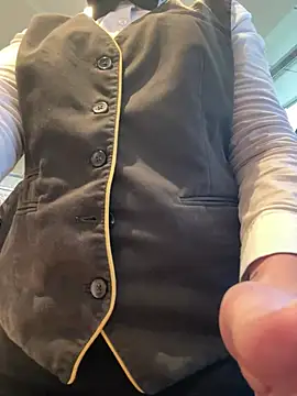 Snapshot of beautydiamond chatting on 03.13.25 beautydiamond online show from 03.13.25