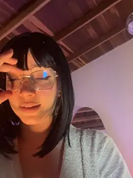 sweeet peach online show from 06.20.26